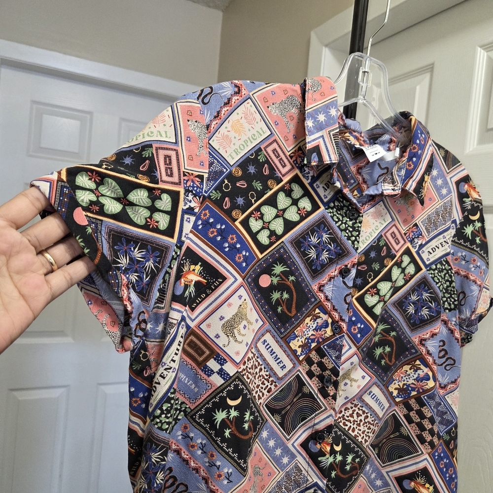 Twik Par Simons 100% Viscose Patchwork Printed Button-Up Blouse - Picture 3 of 7